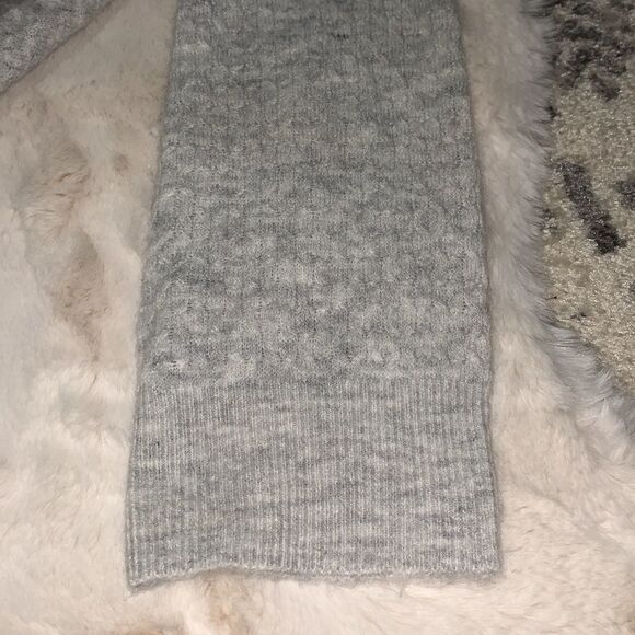 Loft Gray Long Sleeve Sweater Size S - Picture 8 of 10